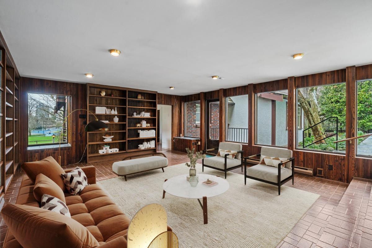 Dining Area Photo of 5584 Maple Street, Vancouver, BC