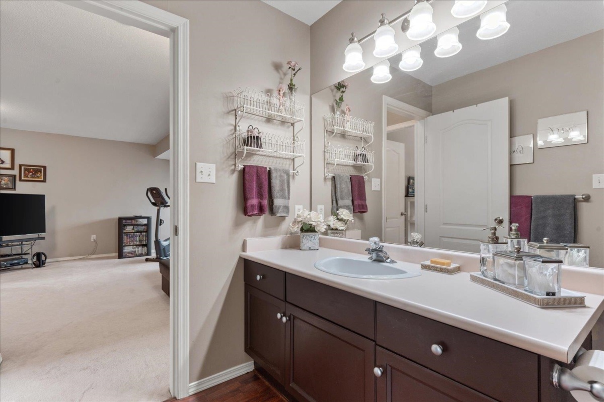 Swimming Pool Photo of 36 45175 Wells Road, Chilliwack, BC