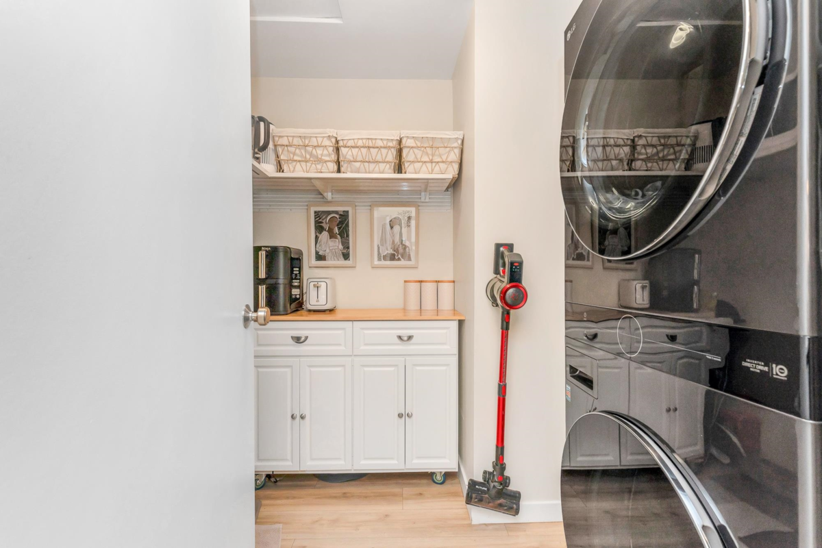 Garage Interior Photo of 1206 1750 Mckenzie Road, Abbotsford, BC