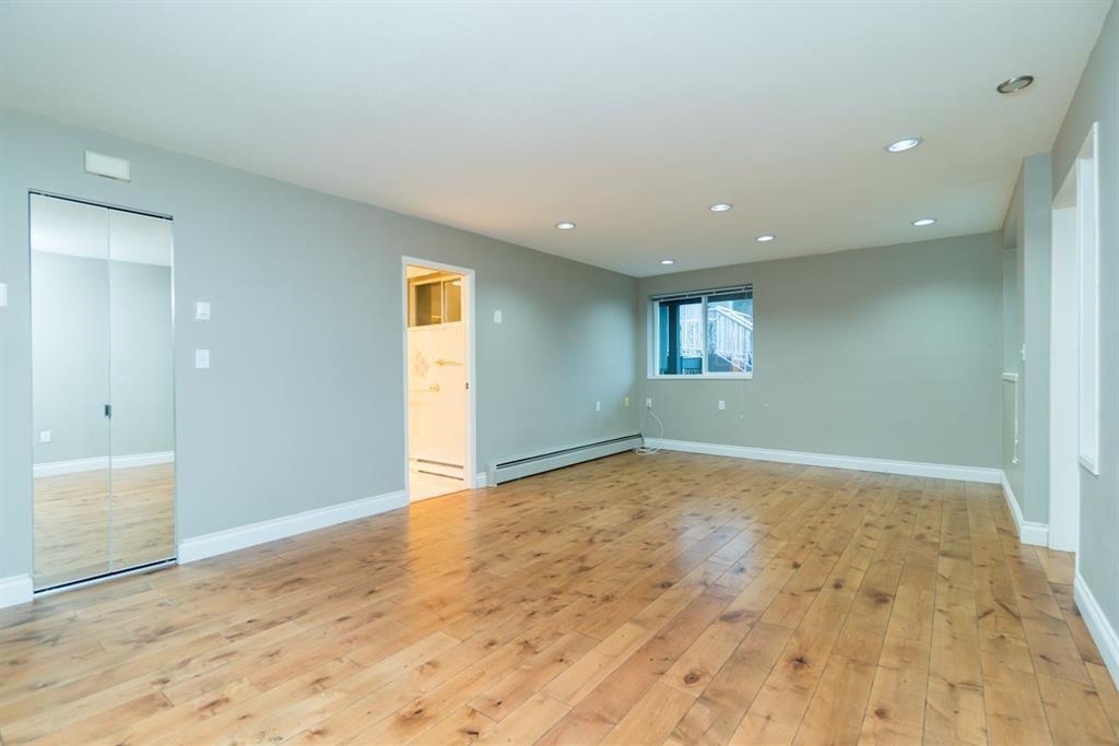 Bedroom 4 Photo of 15708 Cliff Avenue, White Rock, BC