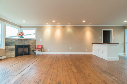 Pantry Photo of 15708 Cliff Avenue, White Rock, BC