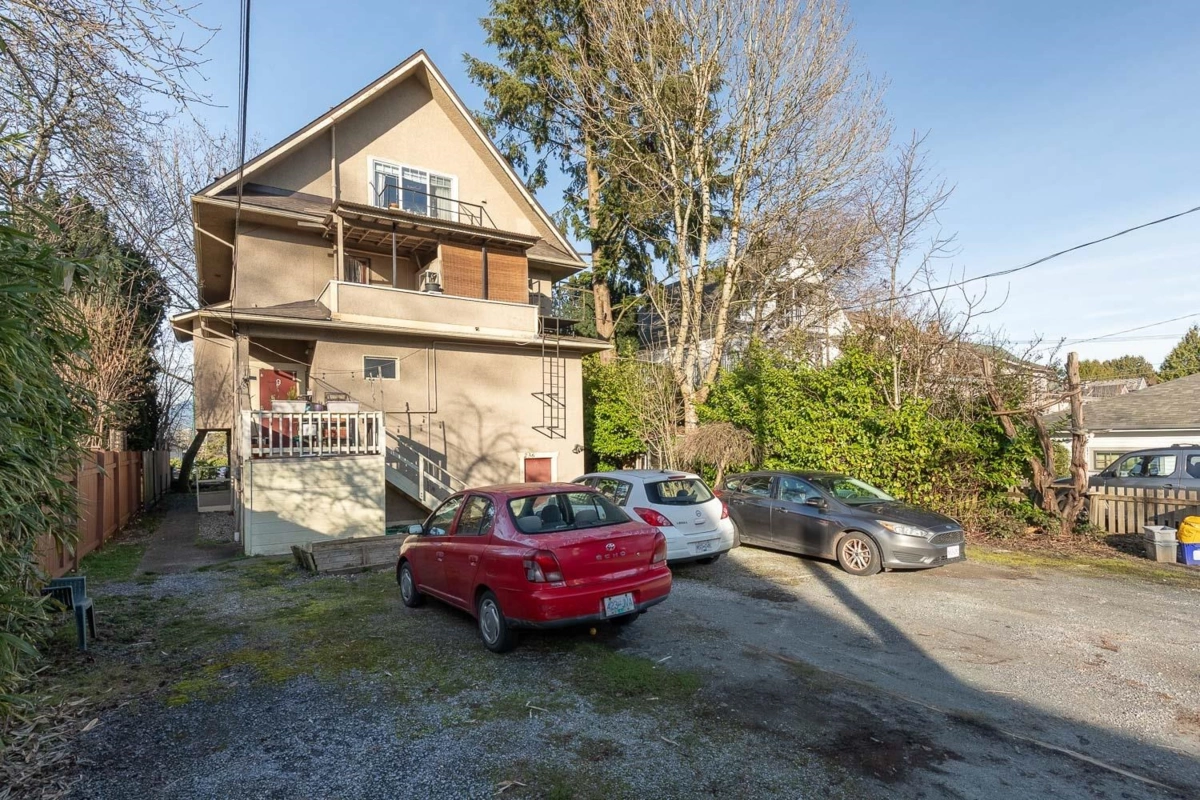 Basement Recreation Room Photo of 236 W 12th Avenue, Vancouver, BC