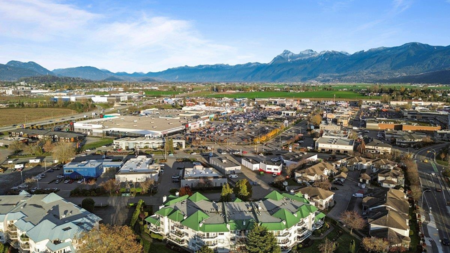 210 7651 Amber Drive, Chilliwack, BC, Sardis West Vedder — 1 bed apartment/condo for sale