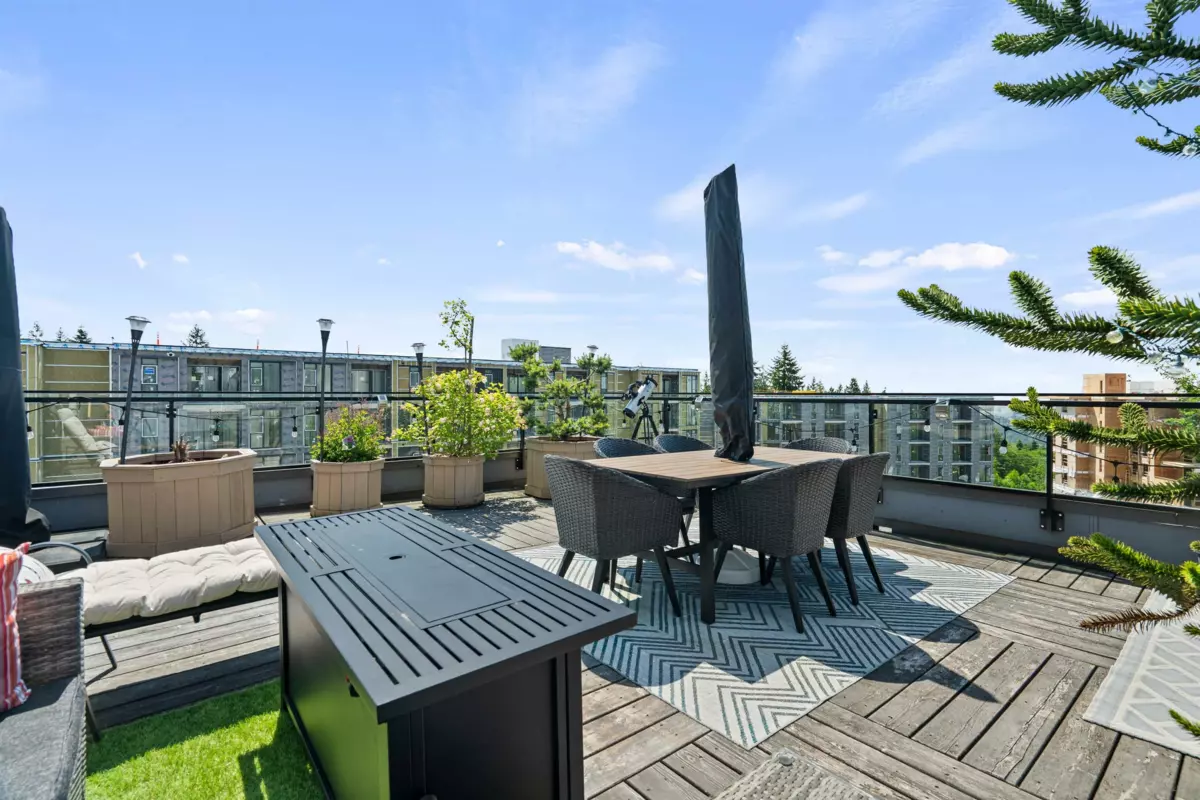 Staircase Photo of 405 9350 University High Street, Burnaby, BC