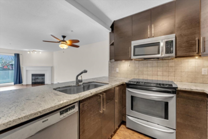 Primary Bedroom Photo of 307 876 W 16th Avenue, Vancouver, BC