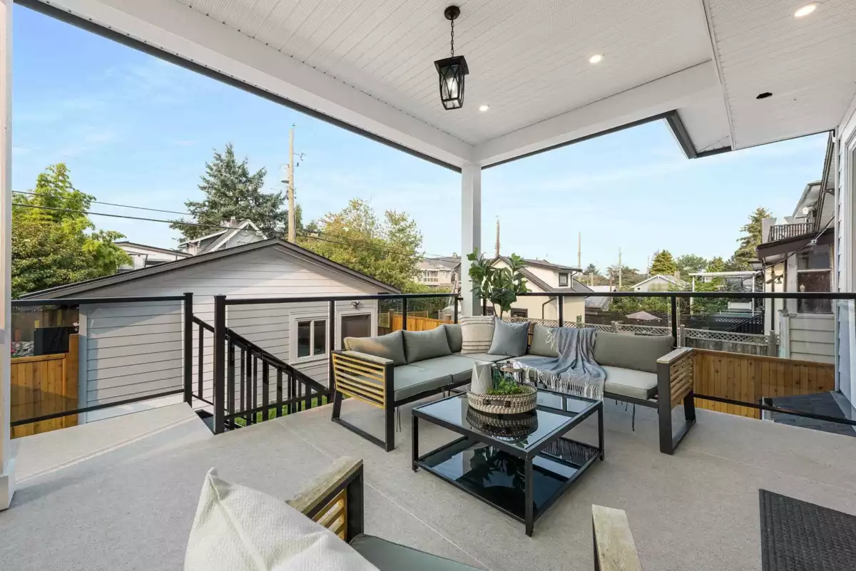 Basement Recreation Room Photo of 2743 Mcgill Street, Vancouver, BC