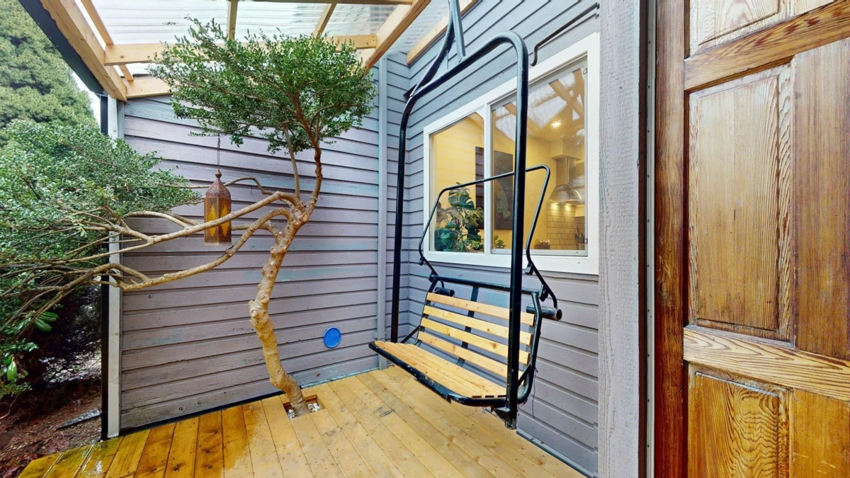 Family Room Photo of 7 38455 Wilson Crescent, Squamish, BC