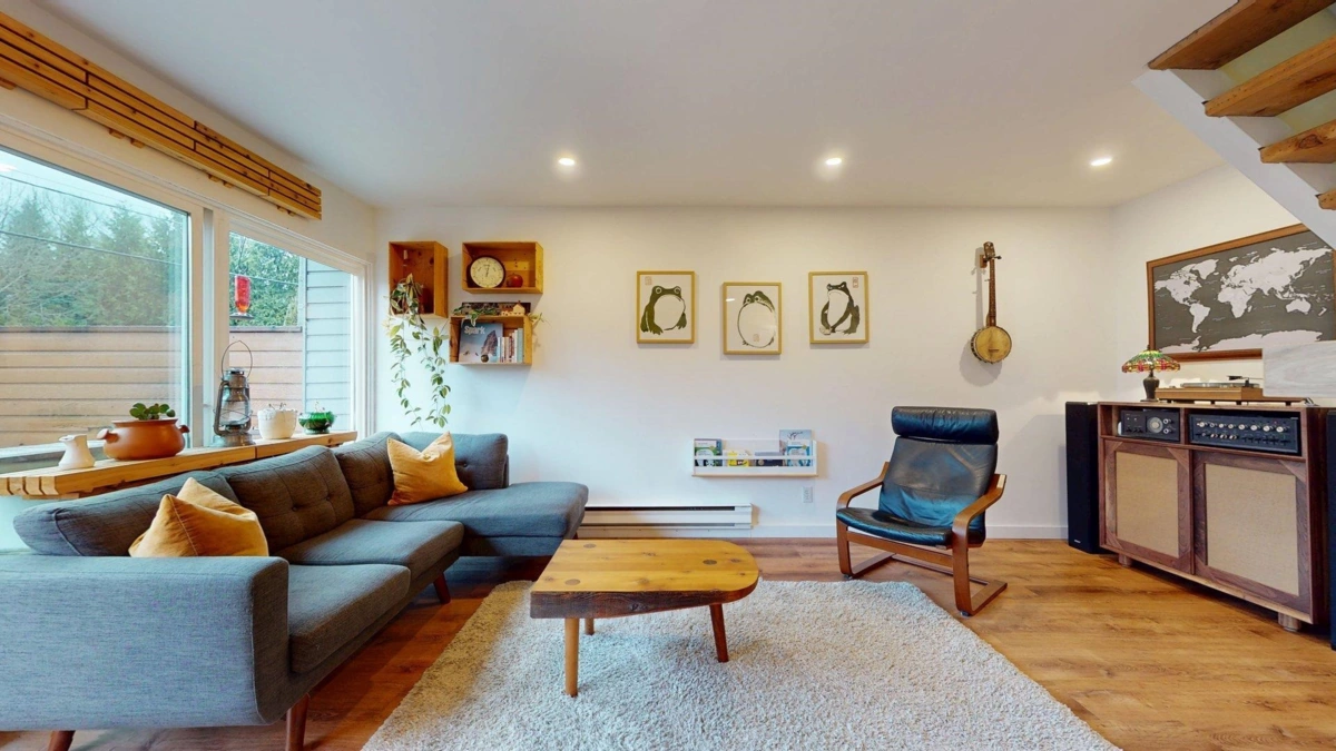 Kitchen Photo of 7 38455 Wilson Crescent, Squamish, BC