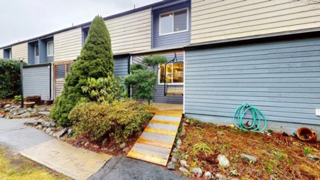 7 38455 Wilson Crescent, Squamish, BC, Squamish — Townhouse for sale