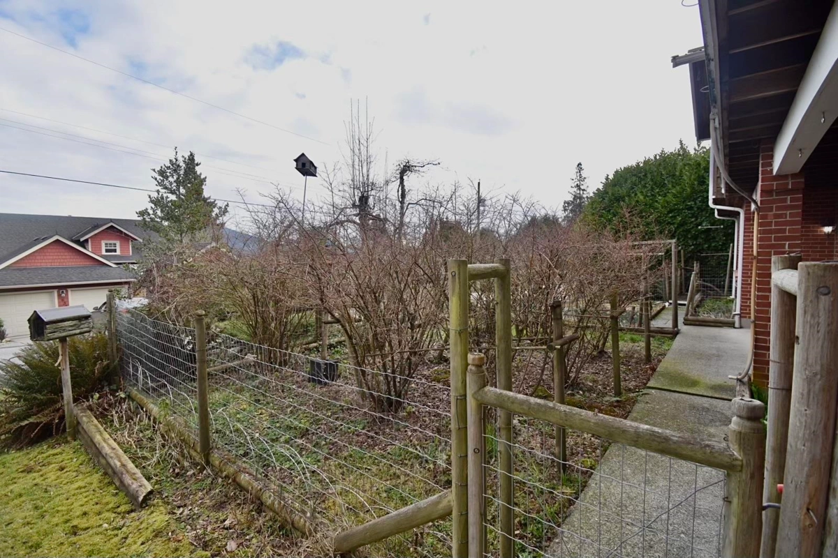 Front Yard Photo of 631 Wyngaert Road, Gibsons, BC