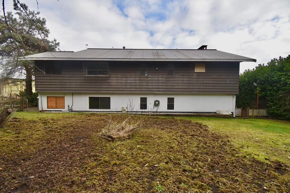 Outdoor Patio Photo of 631 Wyngaert Road, Gibsons, BC