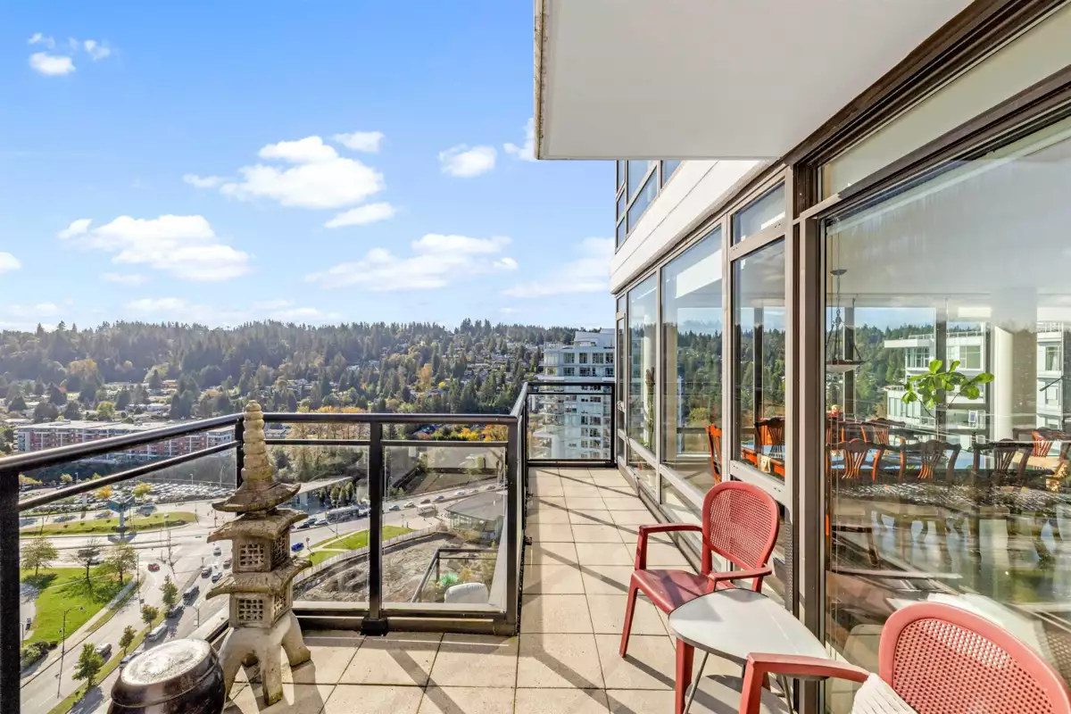 Staircase Photo of 2602 400 Capilano Road, Port Moody, BC