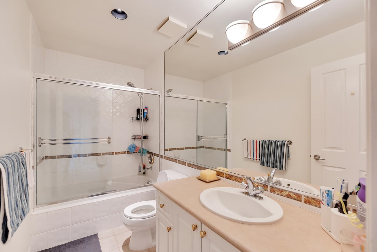 Front Yard Photo of 18 1550 Larkhall Crescent, North Vancouver, BC