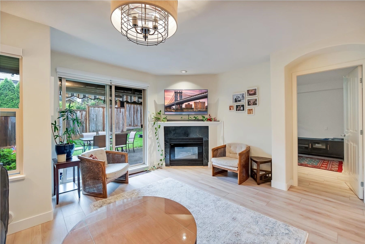 Powder Room Photo of 18 1550 Larkhall Crescent, North Vancouver, BC