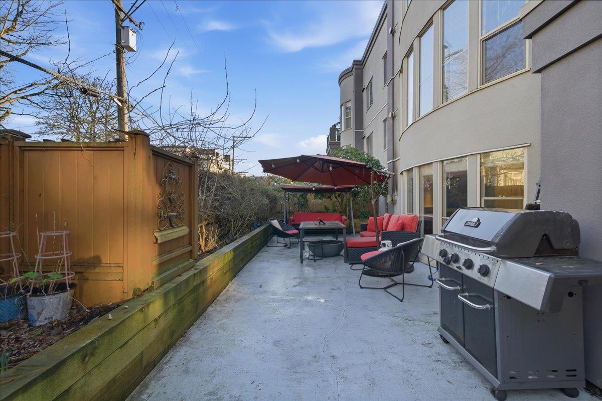 Kitchen Photo of 105 2345 Central Avenue, Port Coquitlam, BC