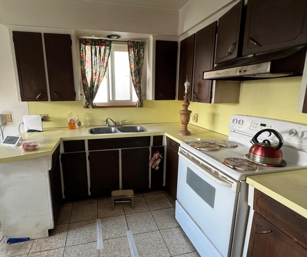 Pantry Photo of 4695 Nanaimo Street, Vancouver, BC