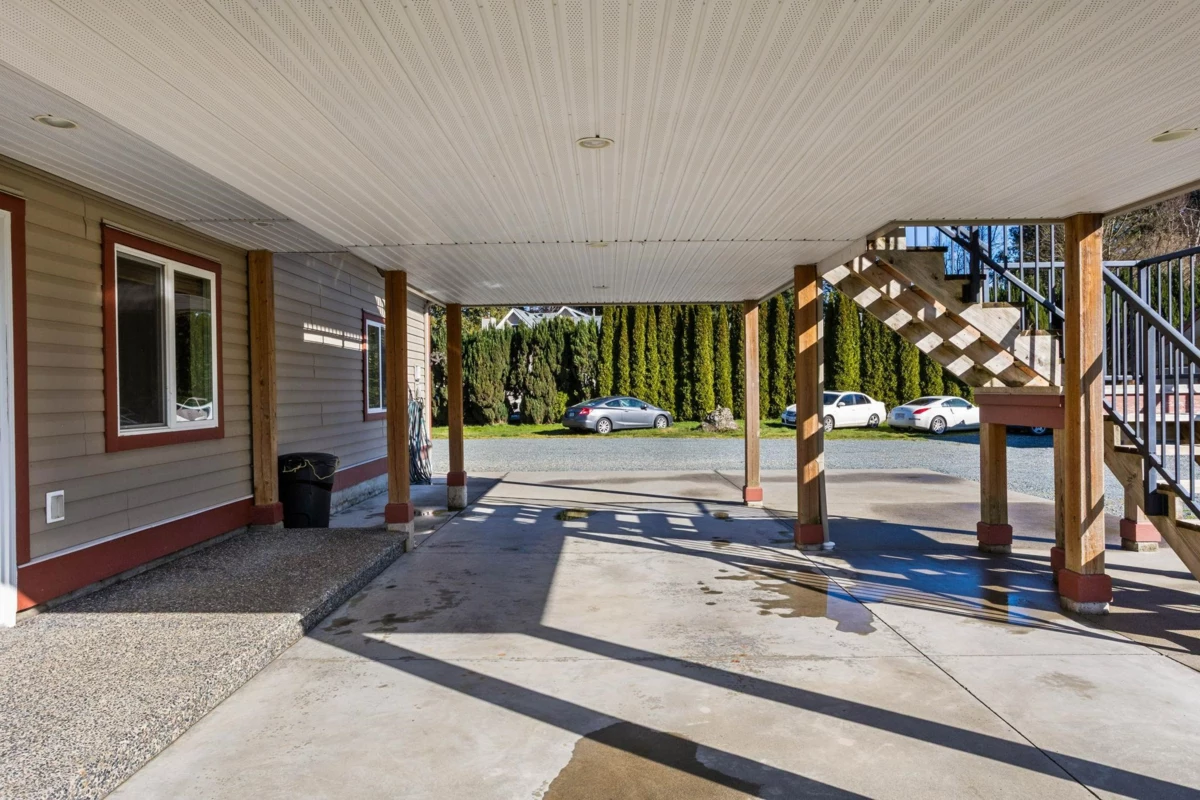 Front Yard Photo of 5260 Mccallum Road, Agassiz, BC