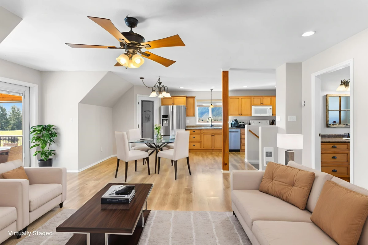 Primary Bedroom Photo of 5260 Mccallum Road, Agassiz, BC