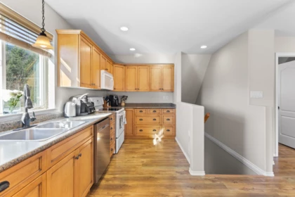 Kitchen Photo of 5260 Mccallum Road, Agassiz, BC