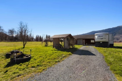 Swimming Pool Photo of 5260 Mccallum Road, Agassiz, BC