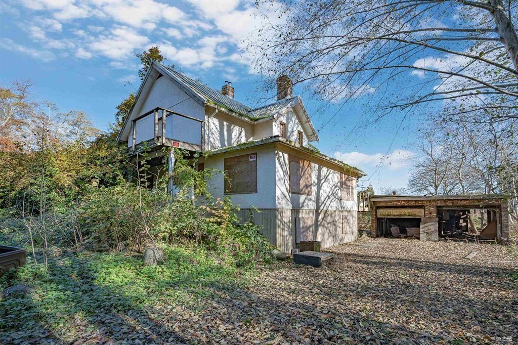 Pantry Photo of 12620 No. 3 Road, Richmond, BC