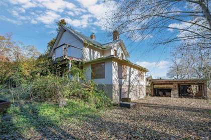 Pantry Photo of 12620 No. 3 Road, Richmond, BC