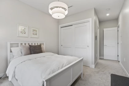 Hot Tub / Spa Photo of 180 Douglas Crescent, Richmond, BC