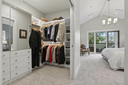 Mudroom Photo of 180 Douglas Crescent, Richmond, BC
