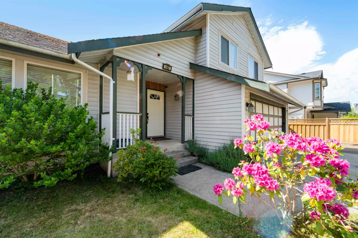 Living Room Photo of 4483 208 Street, Langley, BC