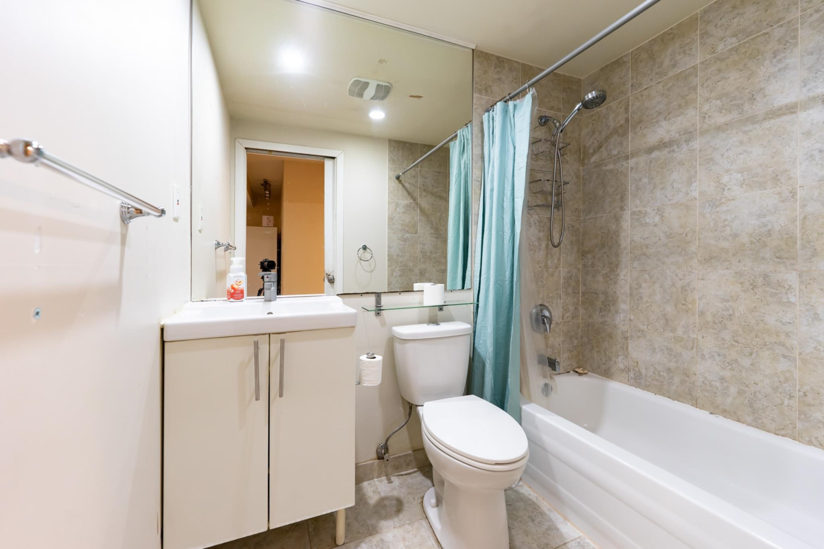 Front Yard Photo of 3654 E 25th Avenue, Vancouver, BC