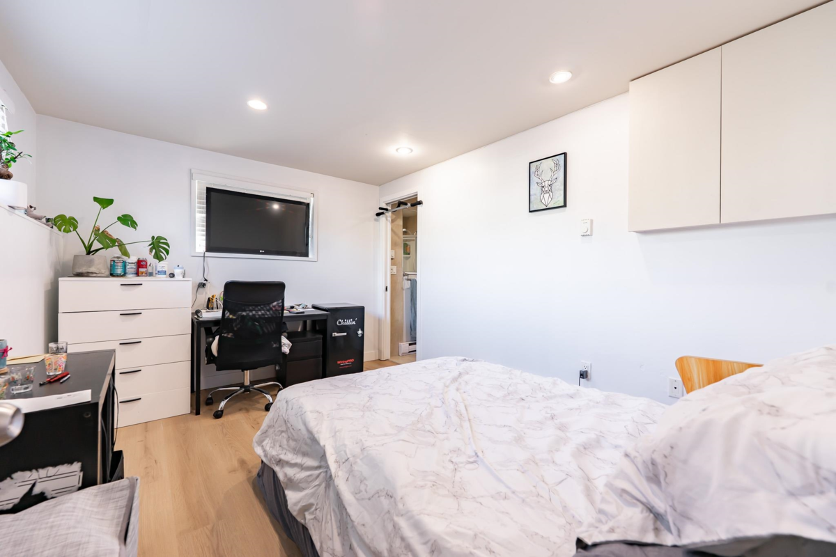 Walk-In Closet Photo of 3654 E 25th Avenue, Vancouver, BC