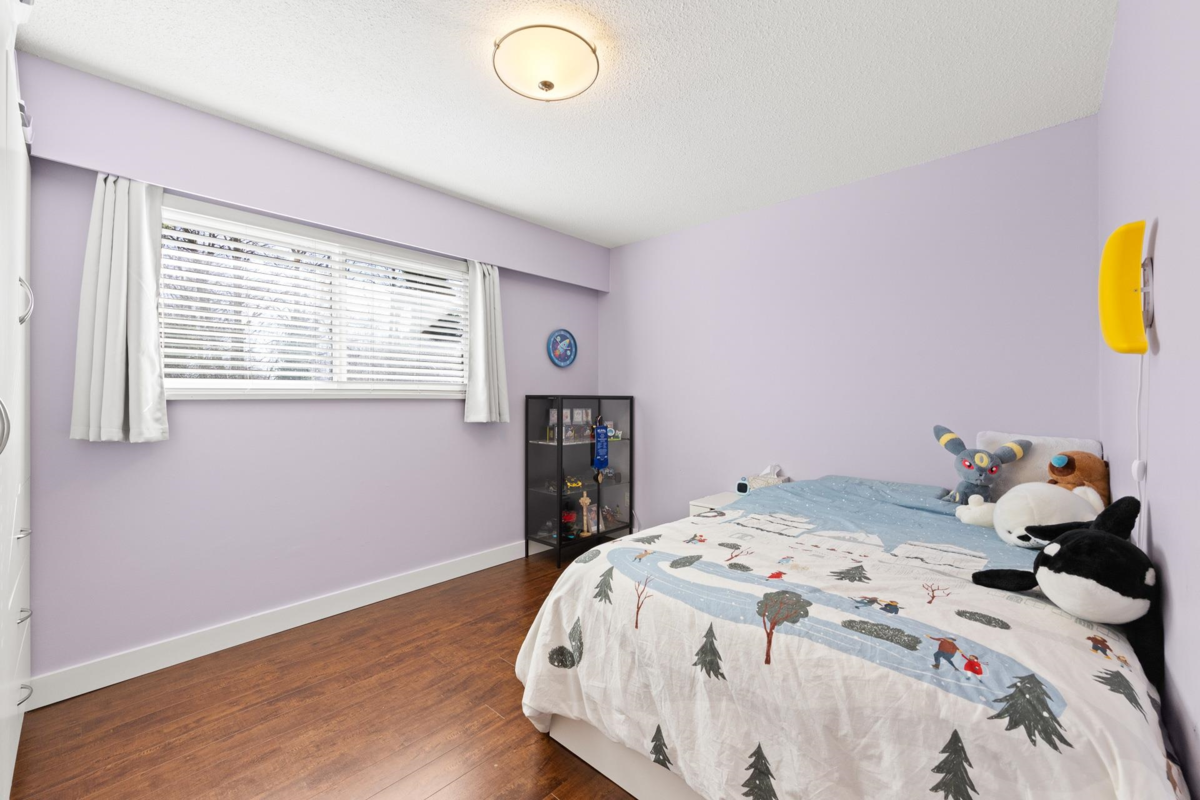 Outdoor Patio Photo of 5039 Marine Drive, Burnaby, BC