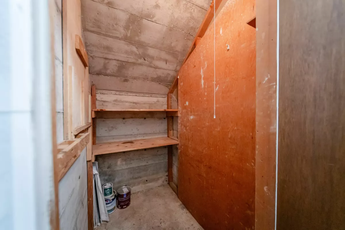 Entry Foyer Photo of 106 1972 Robson Street, Vancouver, BC