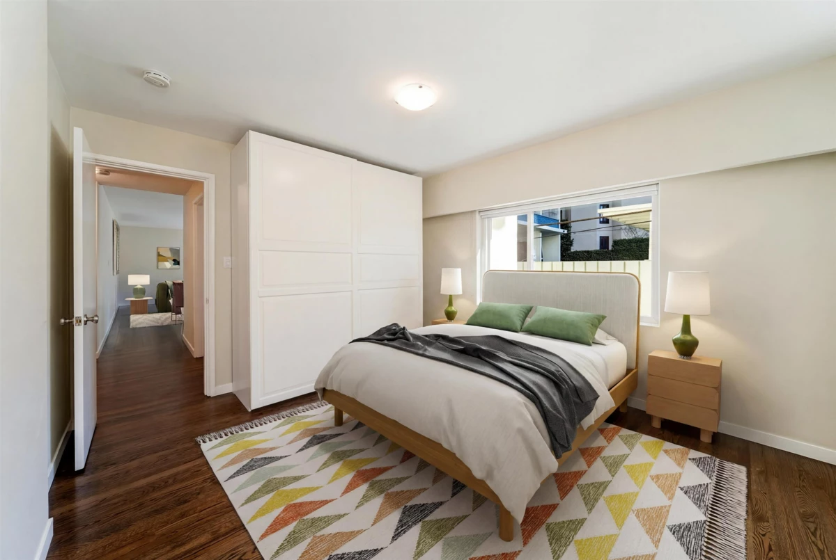 Family Room Photo of 106 1972 Robson Street, Vancouver, BC