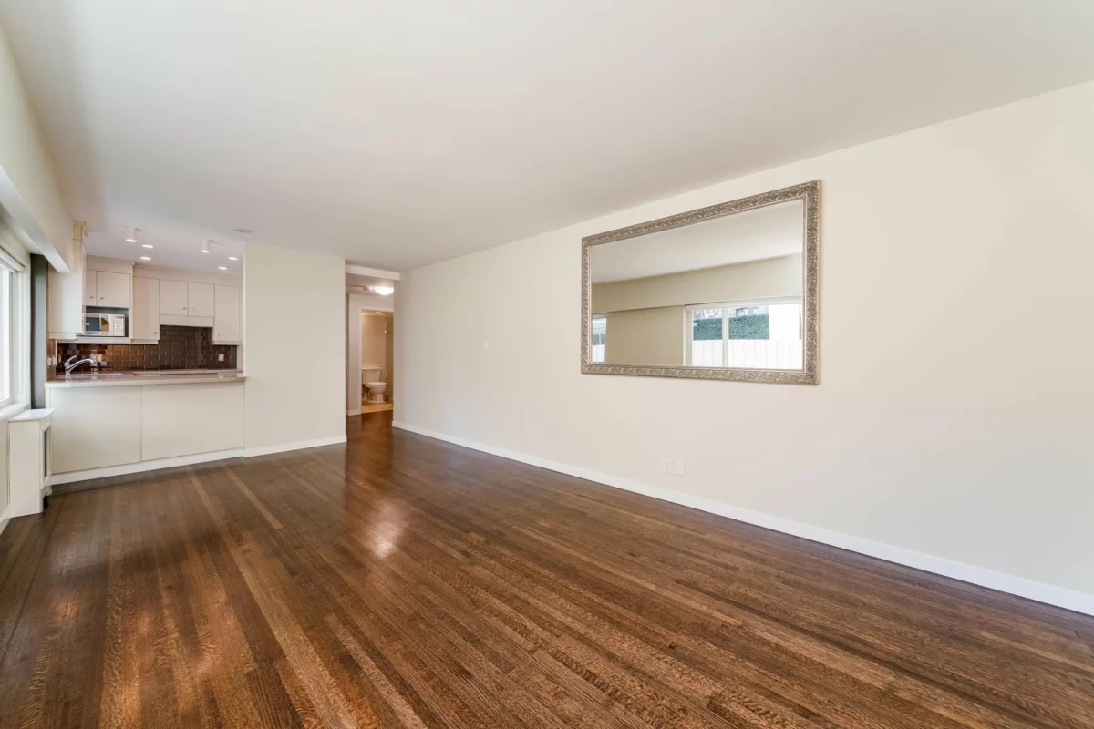 Guest Bathroom Photo of 106 1972 Robson Street, Vancouver, BC