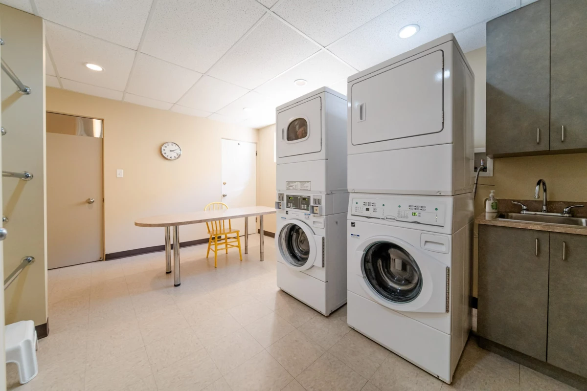 Laundry Room Photo of 106 1972 Robson Street, Vancouver, BC