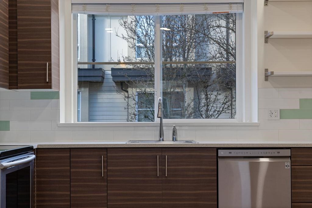 Living Room Photo of 39 19477 72a Avenue, Surrey, BC