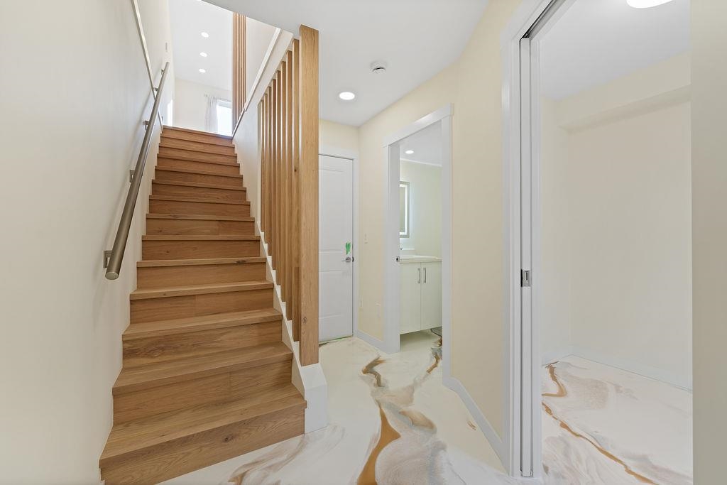 Loft / Bonus Room Photo of 39 19477 72a Avenue, Surrey, BC