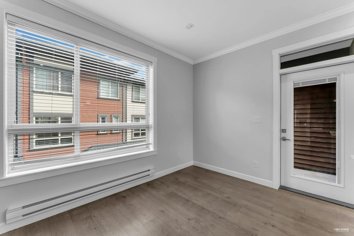 Guest Bathroom Photo of 10 16127 87 Avenue, Surrey, BC