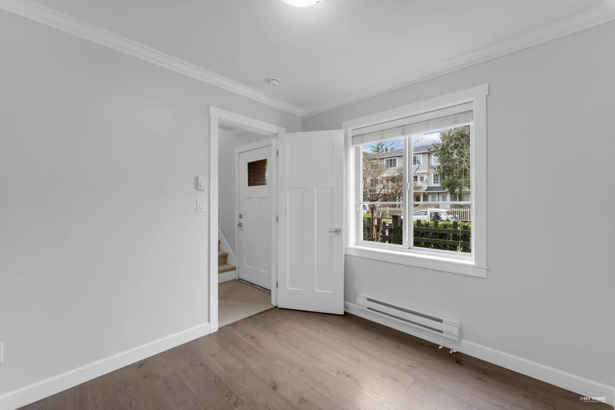 Laundry Room Photo of 10 16127 87 Avenue, Surrey, BC