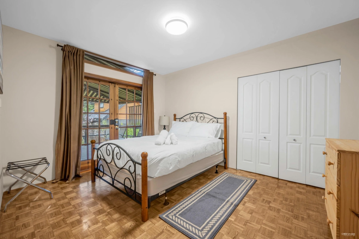 Bedroom 2 Photo of 3174 W 10th Avenue, Vancouver, BC