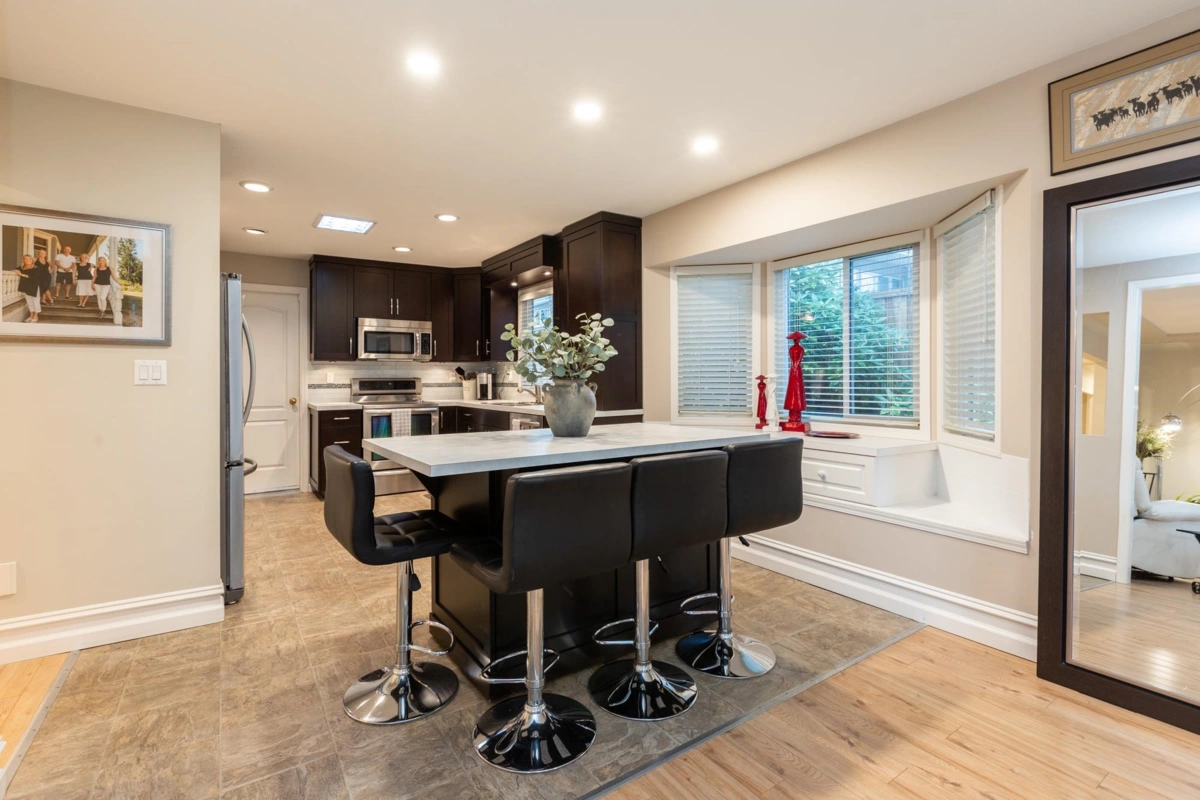 Bedroom 3 Photo of 4 12945 17 Avenue, Surrey, BC