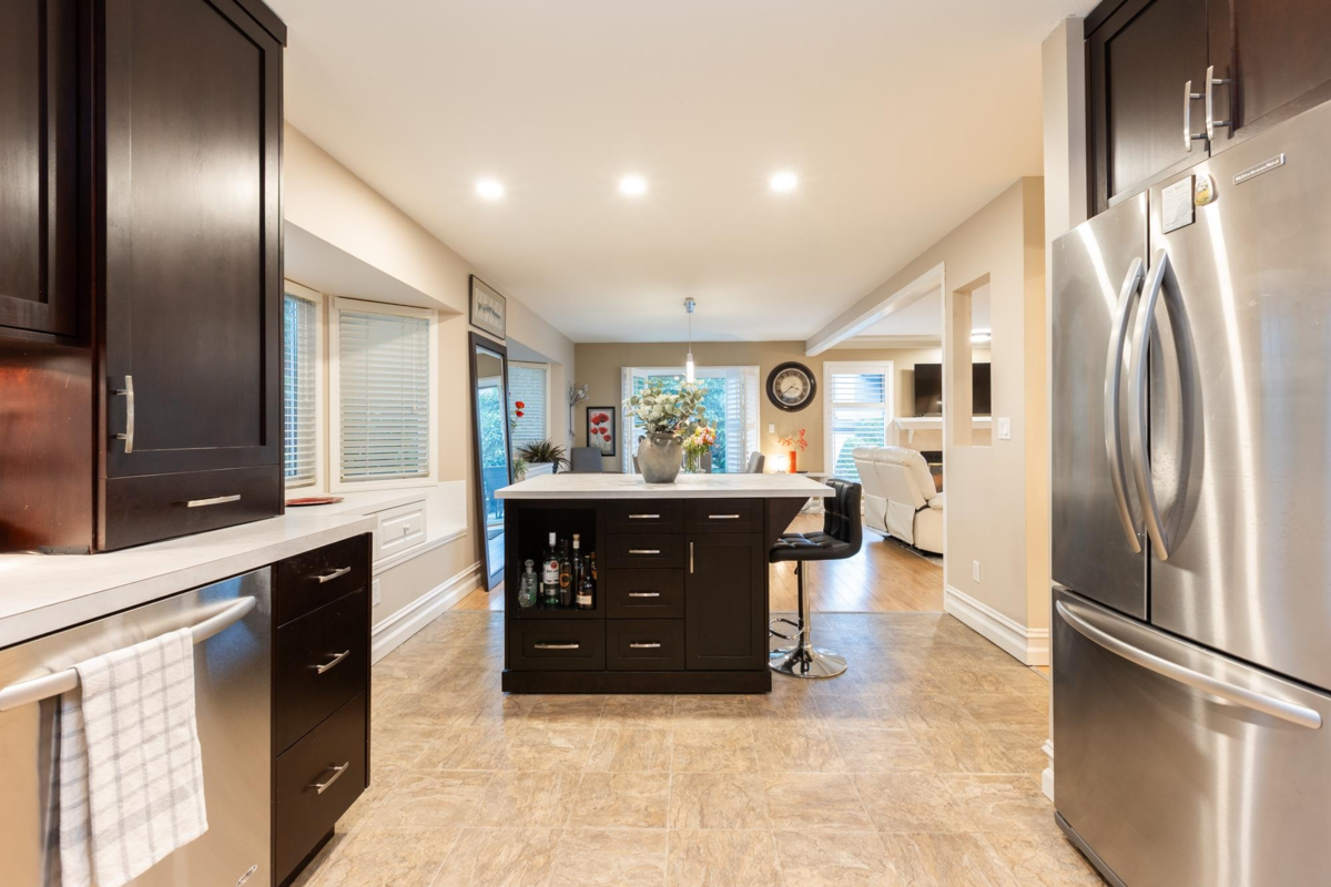 Office / Den Photo of 4 12945 17 Avenue, Surrey, BC