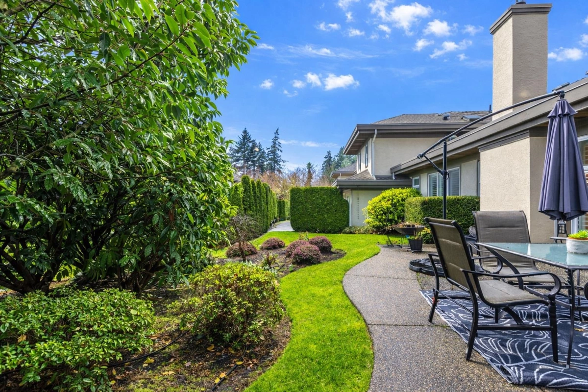 Outdoor Kitchen Photo of 4 12945 17 Avenue, Surrey, BC