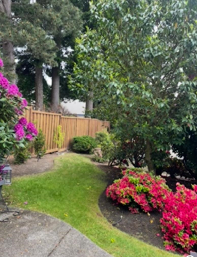 Playground / Recreational Area Near 4 12945 17 Avenue, Surrey, BC