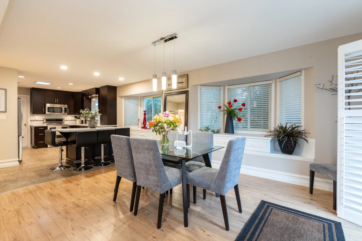 Primary Bathroom Photo of 4 12945 17 Avenue, Surrey, BC