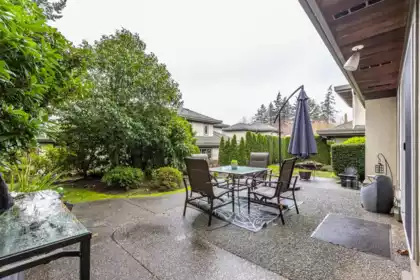 Garden / Landscaping Photo of 4 12945 17 Avenue, Surrey, BC