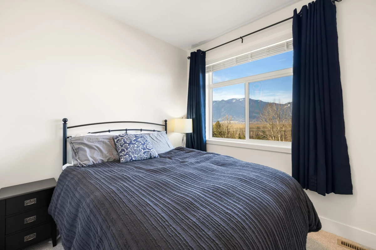 Basement Recreation Room Photo of 15 43998 Chilliwack Mountain Road, Chilliwack, BC