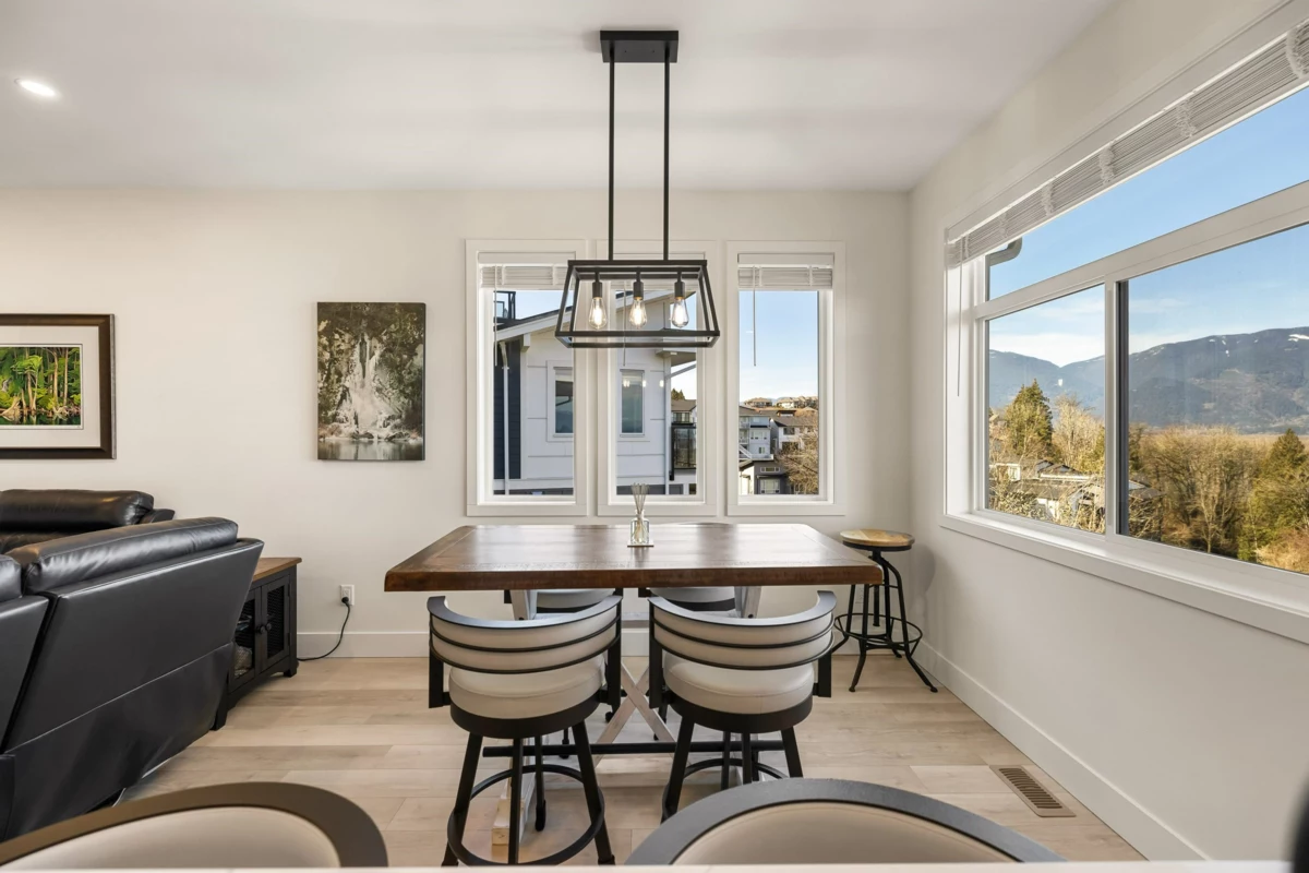 Bedroom 2 Photo of 15 43998 Chilliwack Mountain Road, Chilliwack, BC
