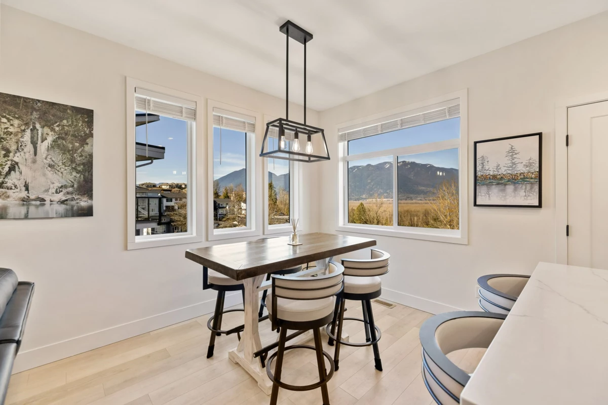 Bedroom 3 Photo of 15 43998 Chilliwack Mountain Road, Chilliwack, BC